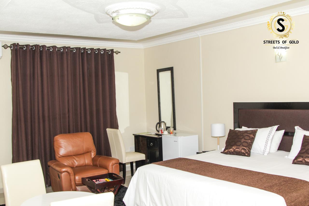 Streets Of Gold Guest House Gaborone Esterno foto